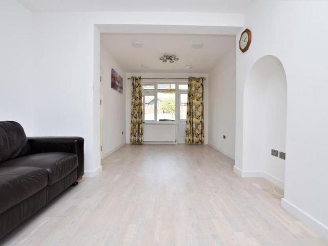 House for rent in Little Heath, Greater London