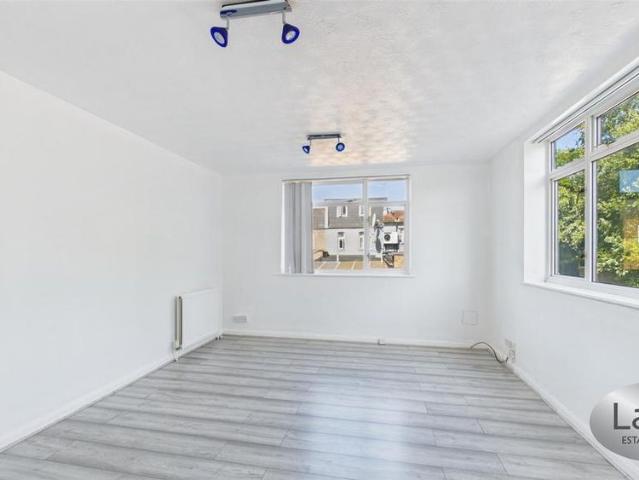 House for rent in Enfield Island Village, Greater London