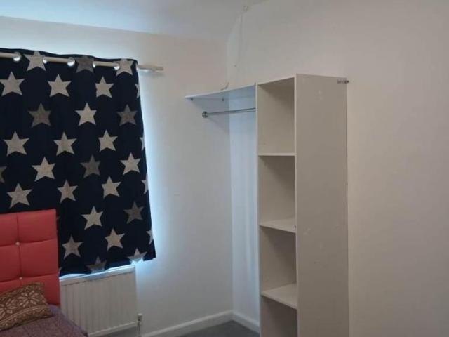 House for rent in Becontree, Greater London