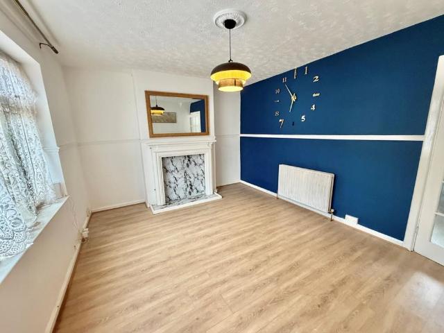 House for rent in Lenton Abbey, City of Nottingham