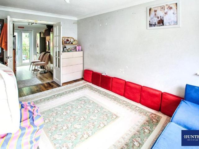 House for rent in Clifton, West Yorkshire