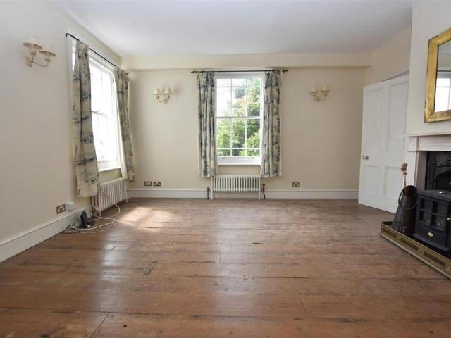 House for rent in Old Town, Guestling Green