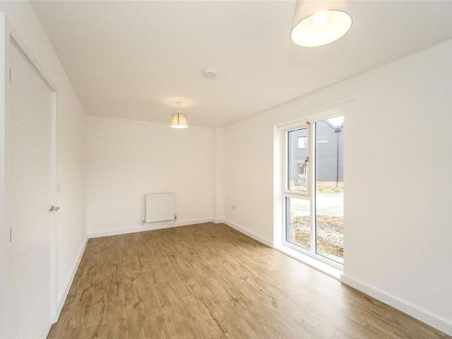 House for rent in Emmer Green, Reading