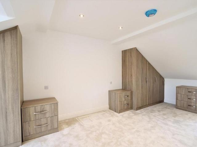 House for rent in St Helier, Greater London
