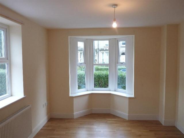 House for rent in Priestthorpe, Crossflatts
