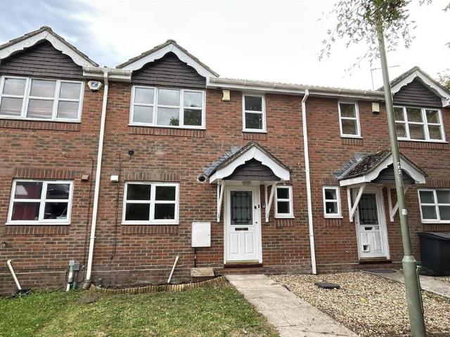 House for rent in Lychpit, Basingstoke and Deane