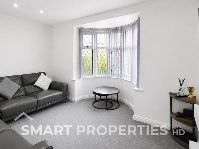 House for rent in Milnsbridge, West Yorkshire
