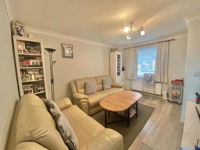House for rent in South Stifford, Grays