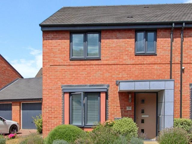Apartment for rent in Wales