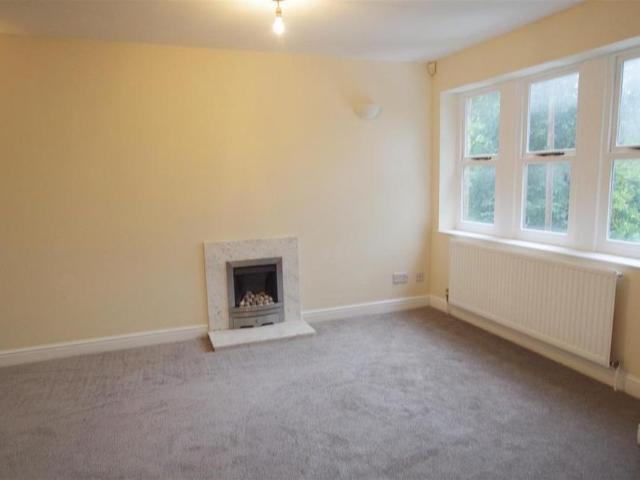 House for rent in Exley, West Yorkshire