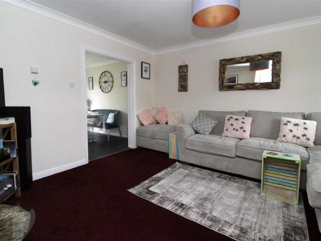 House for rent in Eddington, The Bridge