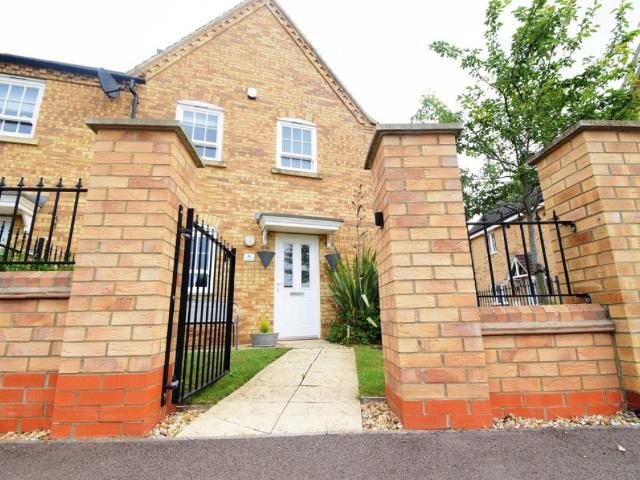 House for rent in Bedford