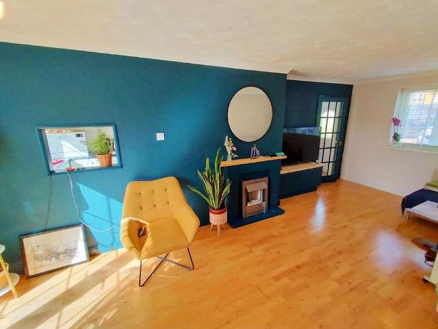 House for rent in Poplars, Shephall