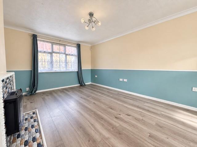 House for rent in Lee Chapel, Essex