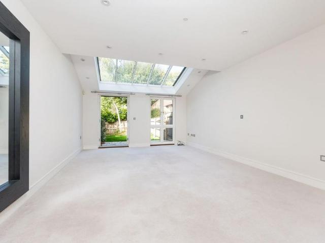 House for rent in Sleepers' Hill, Winchester