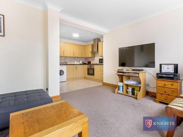 House for rent in Edmonton, Greater London