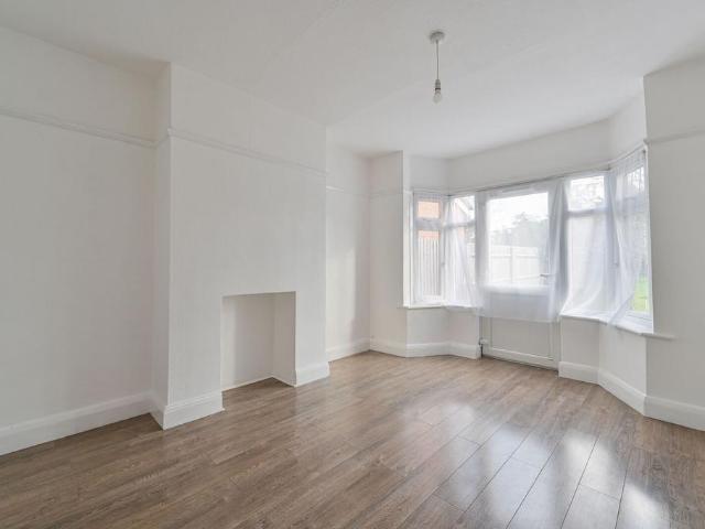 House for rent in Lane, Greater London