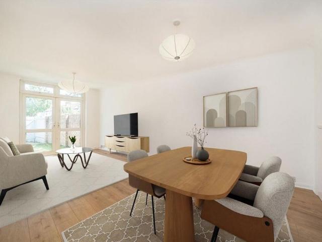 House for rent in North Sheen, Greater London