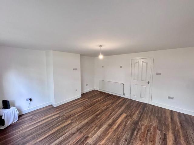 House for rent in Clifton, City of Nottingham