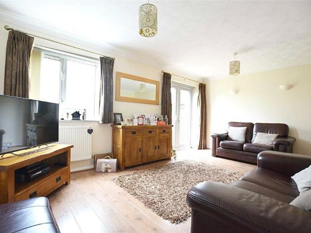 House for rent in Kingsway, Gloucester