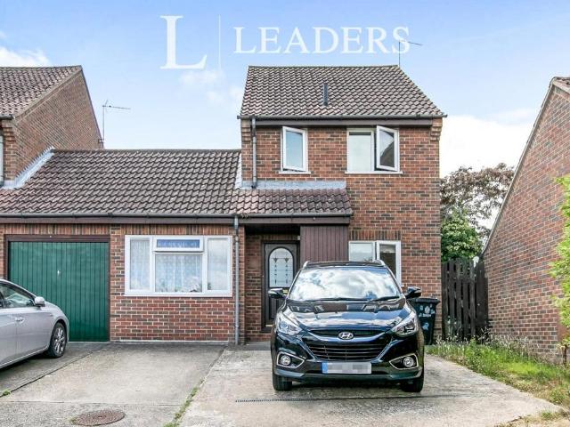 House for rent in Lawford, Dale Hill