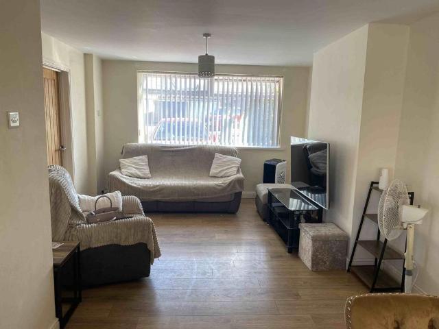House for rent in St James, Sandown Park