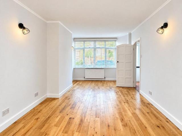 House for rent in London Borough of Bexley, Greater London