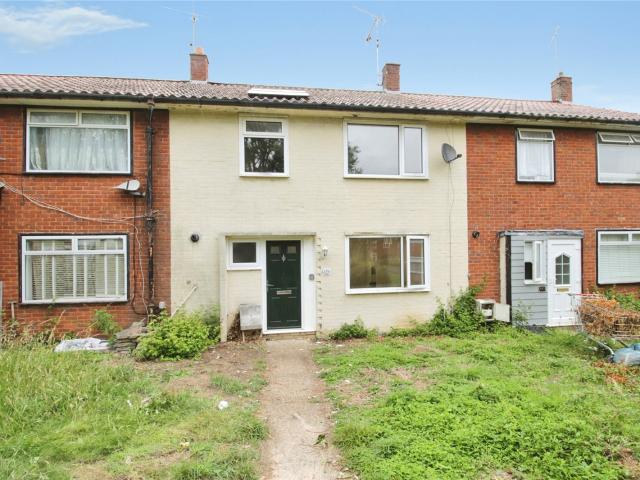 House for rent in Lee Chapel, Essex