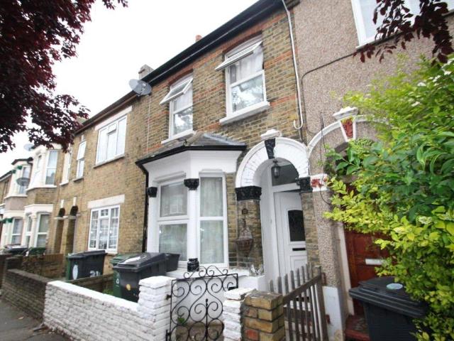 House for rent in Leyton, Greater London
