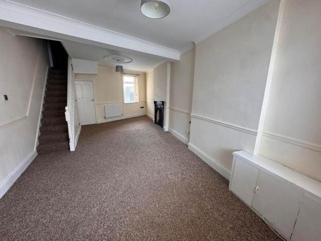 House for rent in Pengam Green, Falcon Lodge