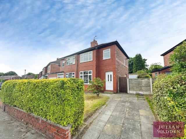House for rent in Reddish, Greater Manchester