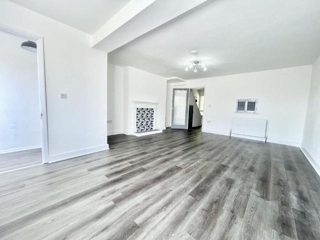 House for rent in Broxbourne, Hertfordshire