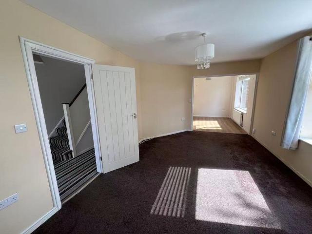House for rent in Elmfield, Leicestershire