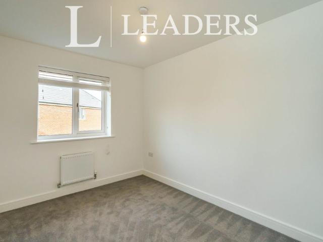 House for rent in Littlecote, West Sussex