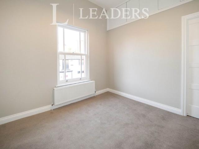 House for rent in Milverton, Green Close