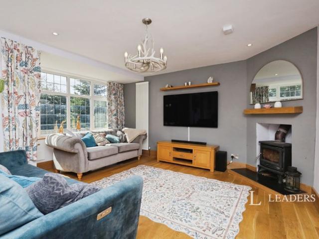 House for rent in Lower Dicker, Cross In Hand