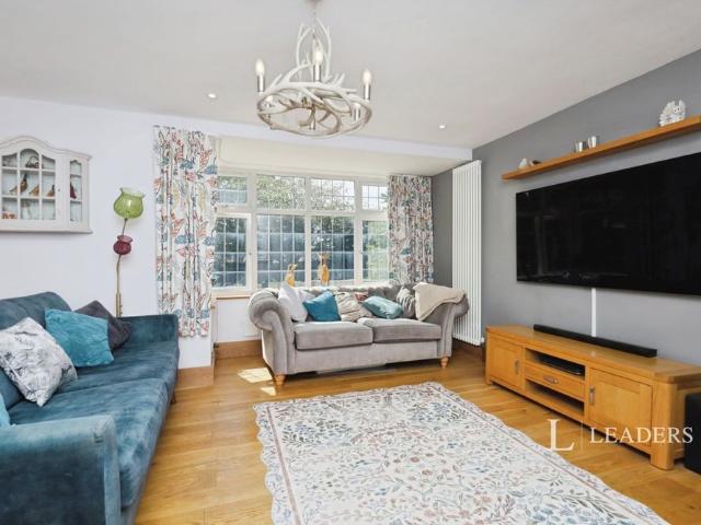 House for rent in Lower Dicker, Cross In Hand