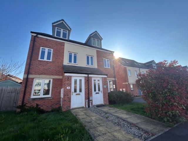 House for rent in Badbury Park, Swindon