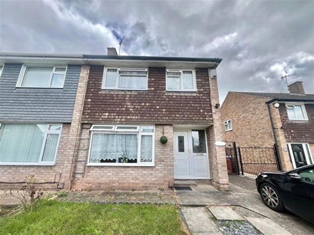 Apartment for rent in Assarts Farm Estate, Haddon