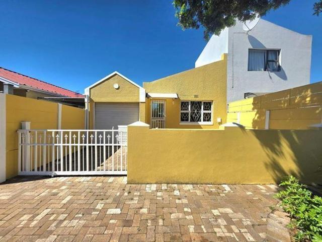 House for rent in Gleemoor, Cape Town