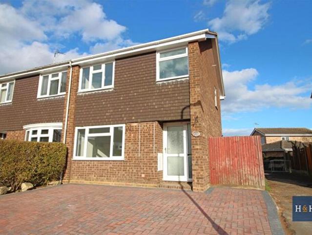 Apartment for rent in Poets Estate, Newport Pagnell