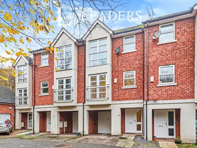 Apartment for rent in Abbey Park, Allestree