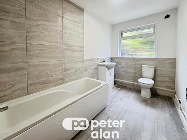 Apartment for rent in Ogmore Valley, Nant-y-moel