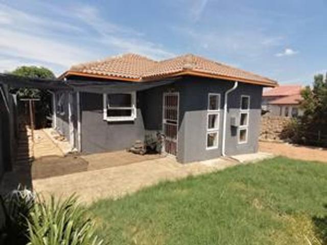 House for rent in Nooitgedacht, Gauteng