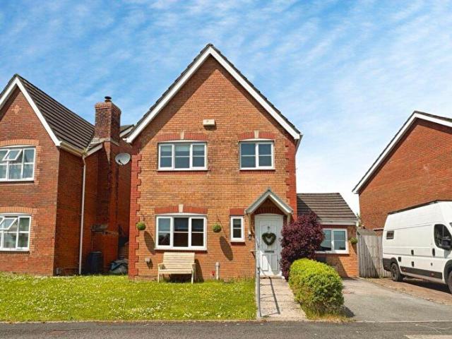 Apartment for rent in Broadlands, Wales