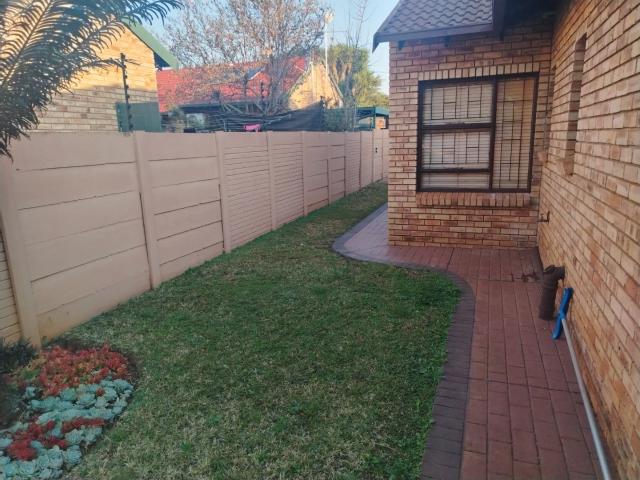 House for rent in Waterkloof, Gauteng