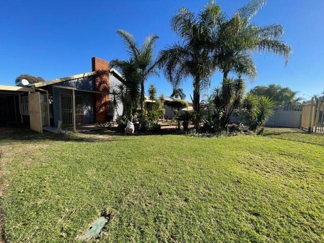House for rent in Waterkloof, Gauteng