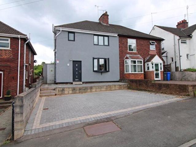 Apartment for rent in Winshill, Beamhurst