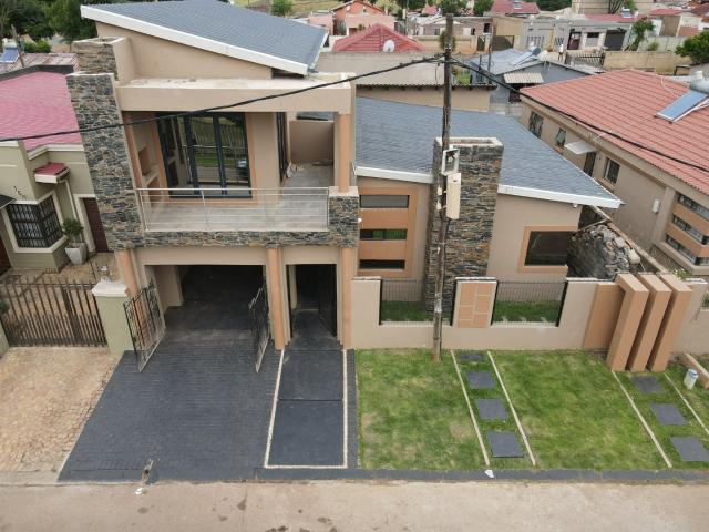 House for rent in Soweto, Gauteng