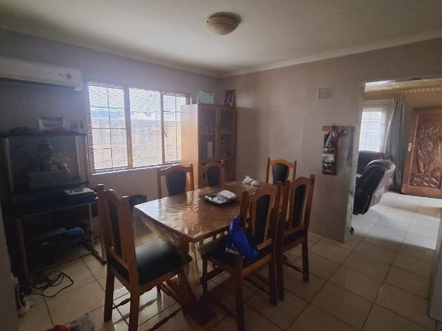 House for rent in Queensburgh, Kwazulu-natal